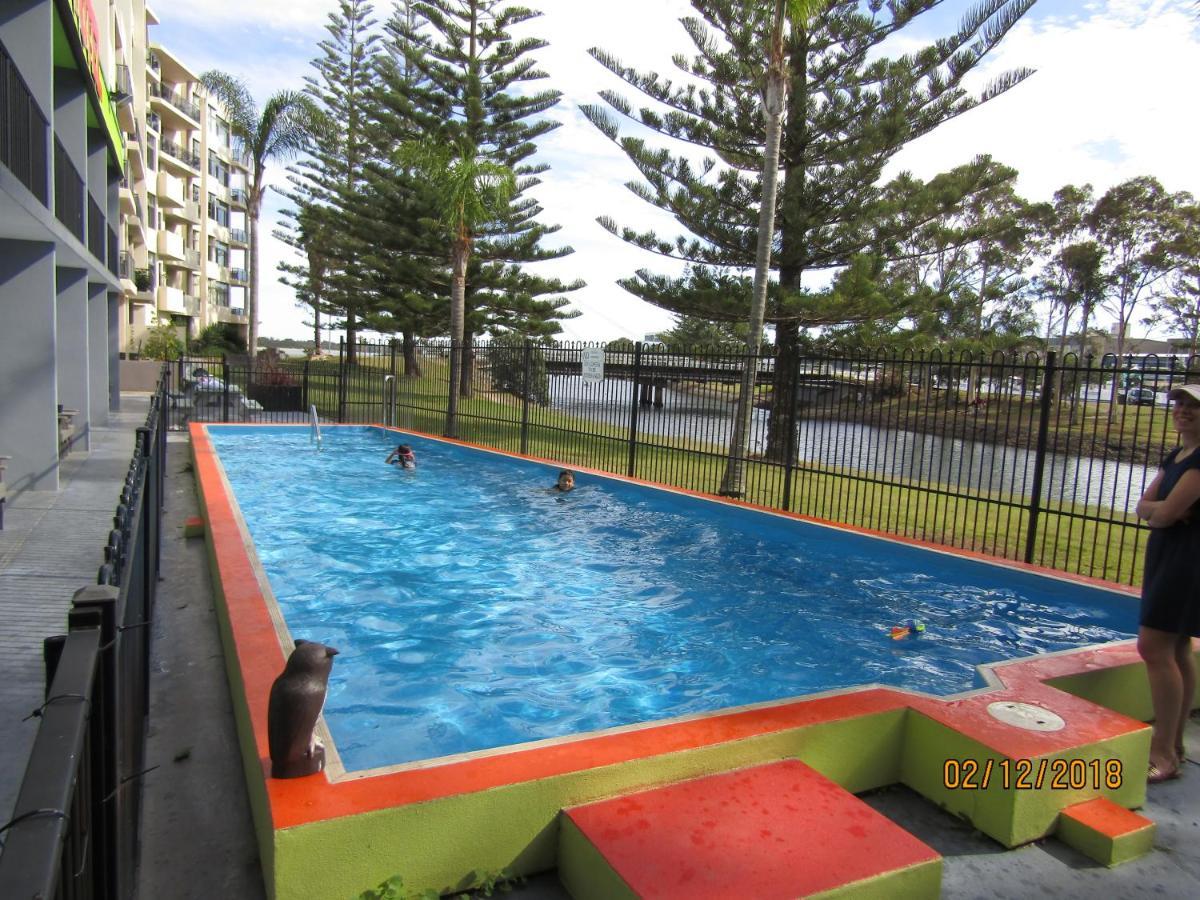Le George Motel Port Macquarie Exteriör bild