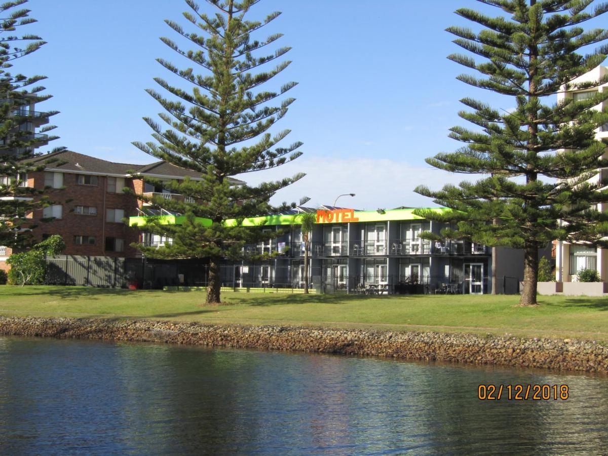 Le George Motel Port Macquarie Exteriör bild