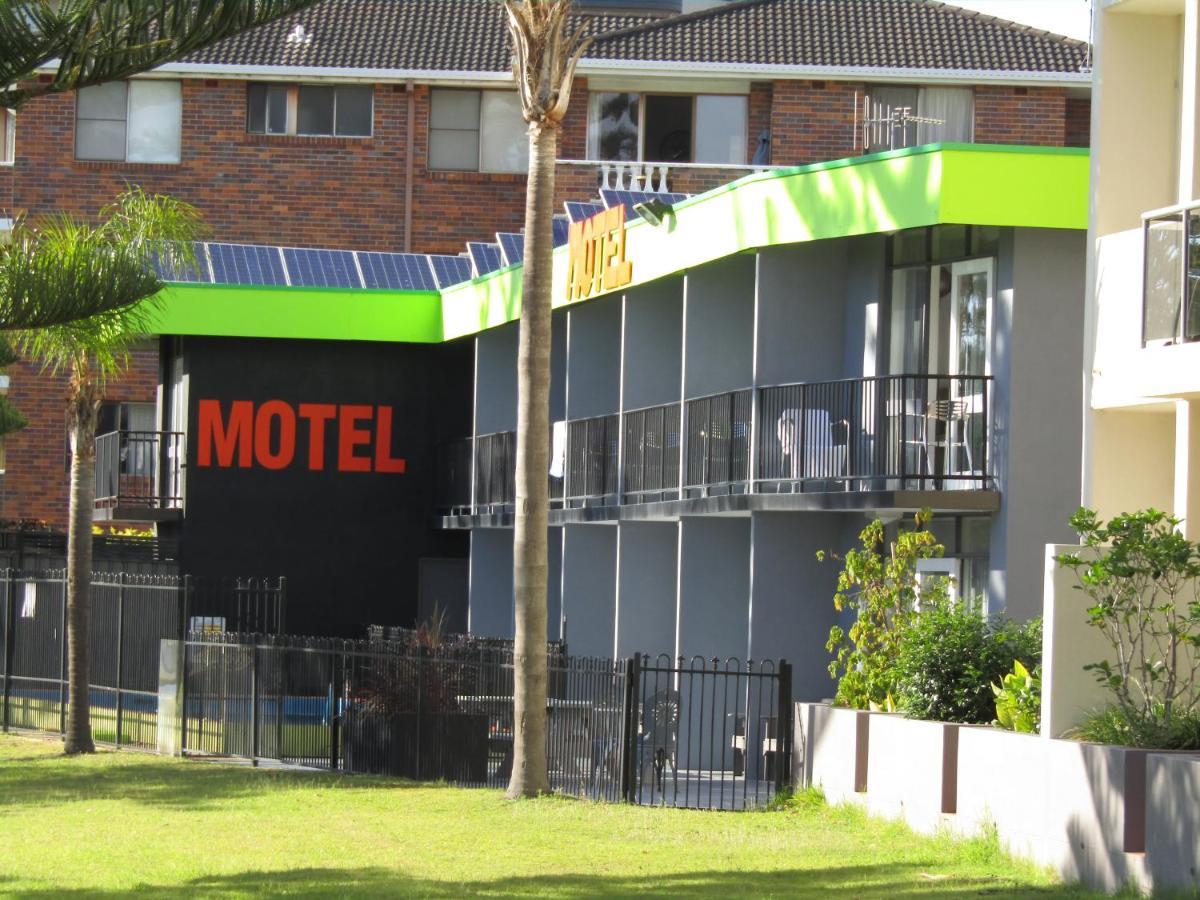 Le George Motel Port Macquarie Exteriör bild